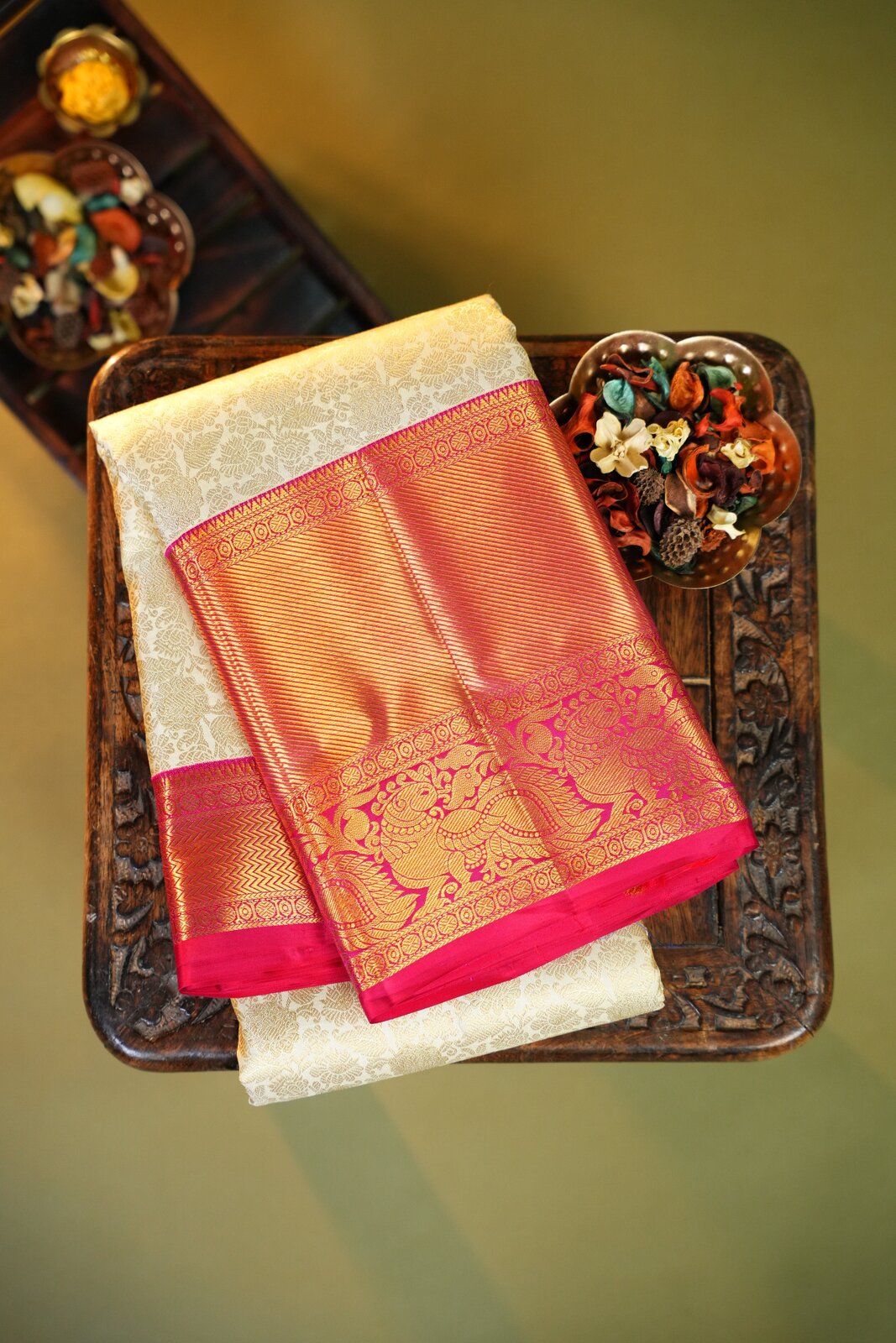 Red & Gold Kanchipuram Pure Silk Handloom Saree – GWS25214