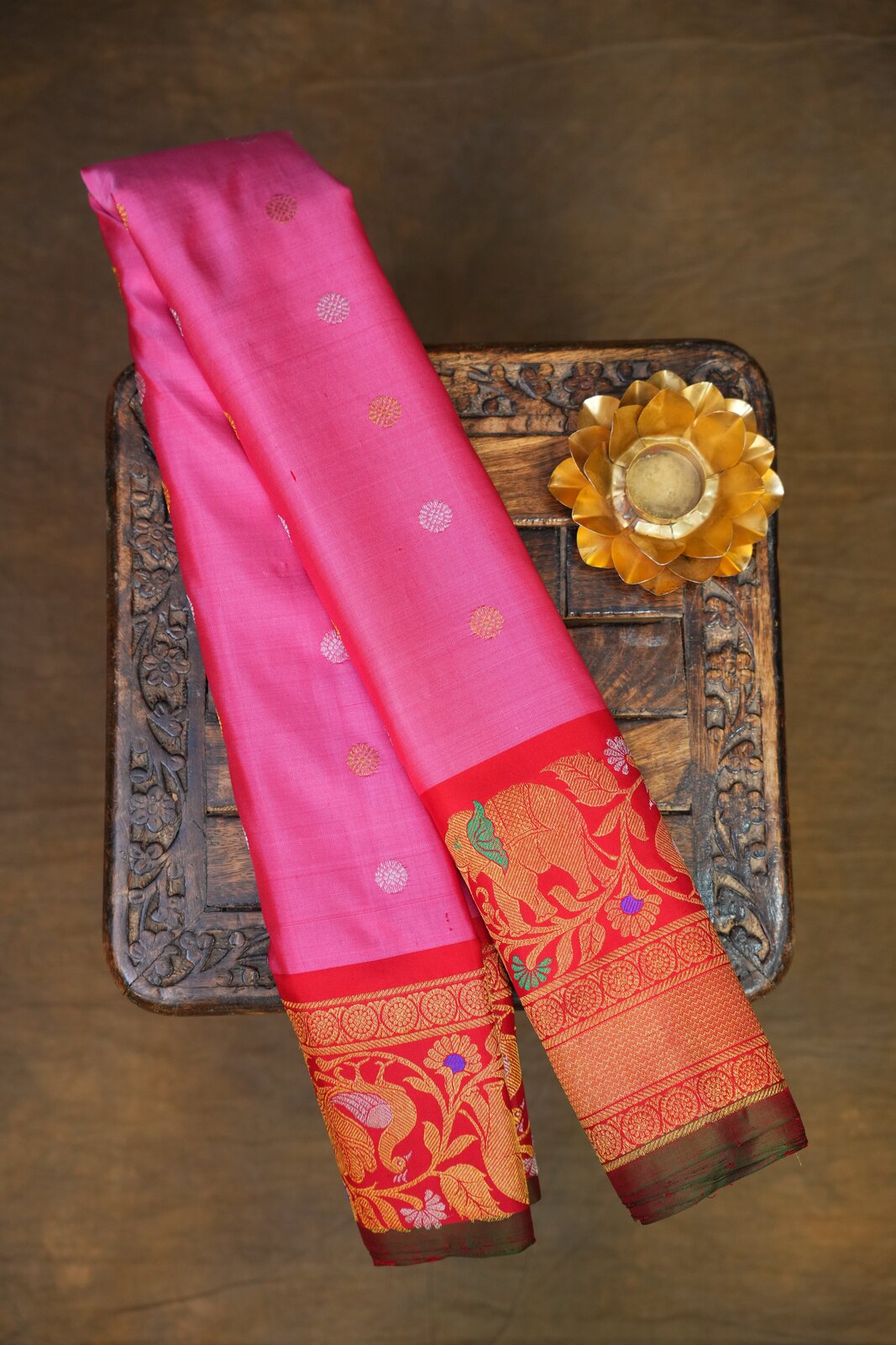 Pink & Red Gadwal Pure Silk Meenakari Turning Border Saree – GWS31271