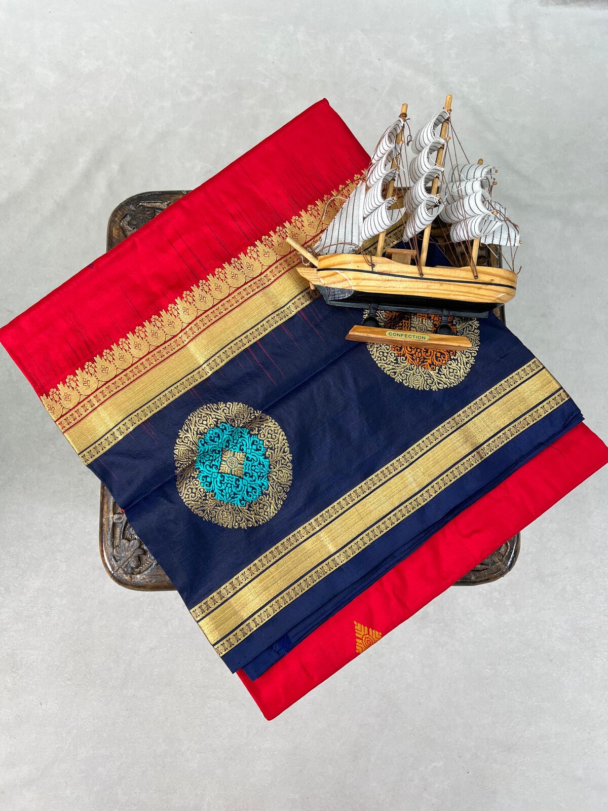 Maroon & Navy Narayanpet Pure Silk Gap Border Saree – GWS33060
